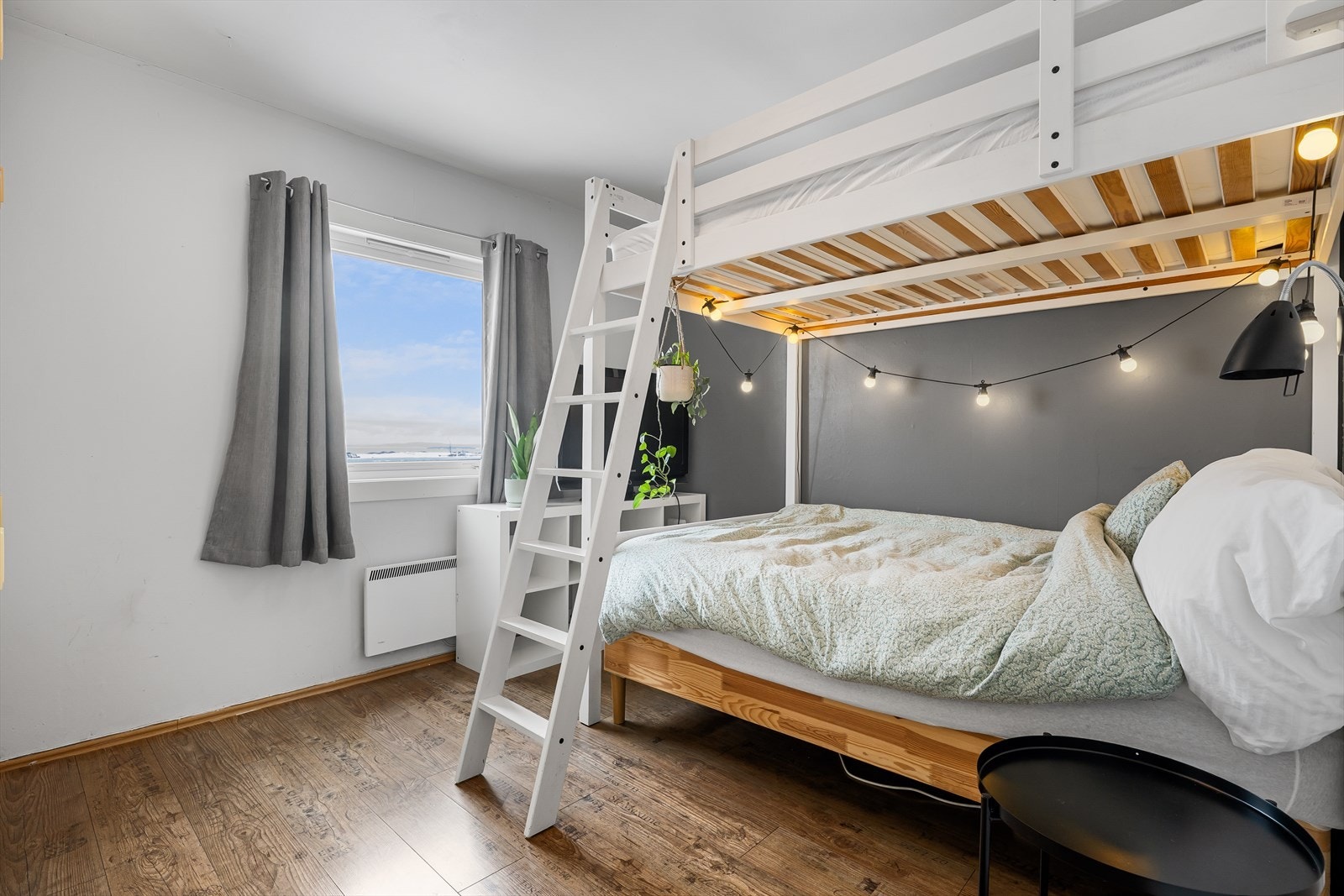 Hovedsoverom (seng kan følge med) Galleribilde