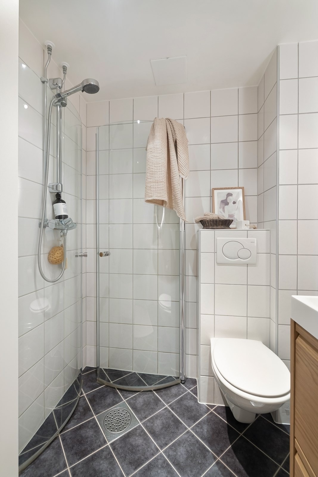 Badet og soilrør ble pusset opp i 2009 av borettslaget, utført av S-Bygg AS Galleribilde