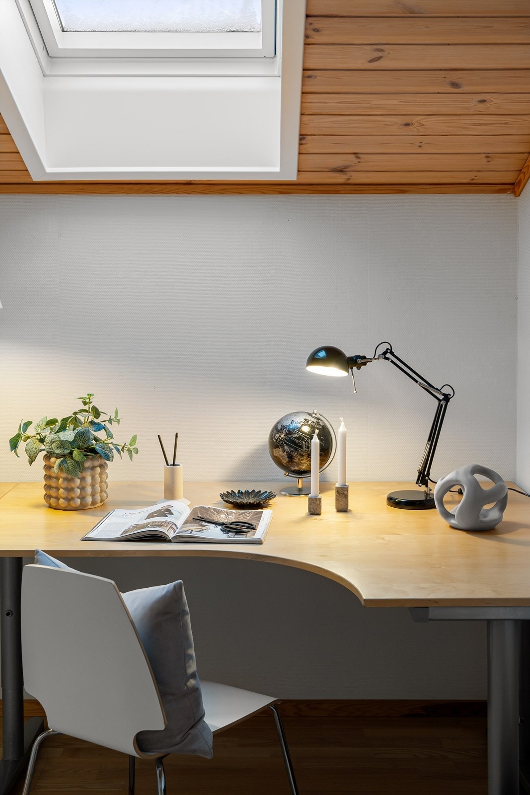 Kanskje et perfekt sted for hjemmekontor? Galleribilde