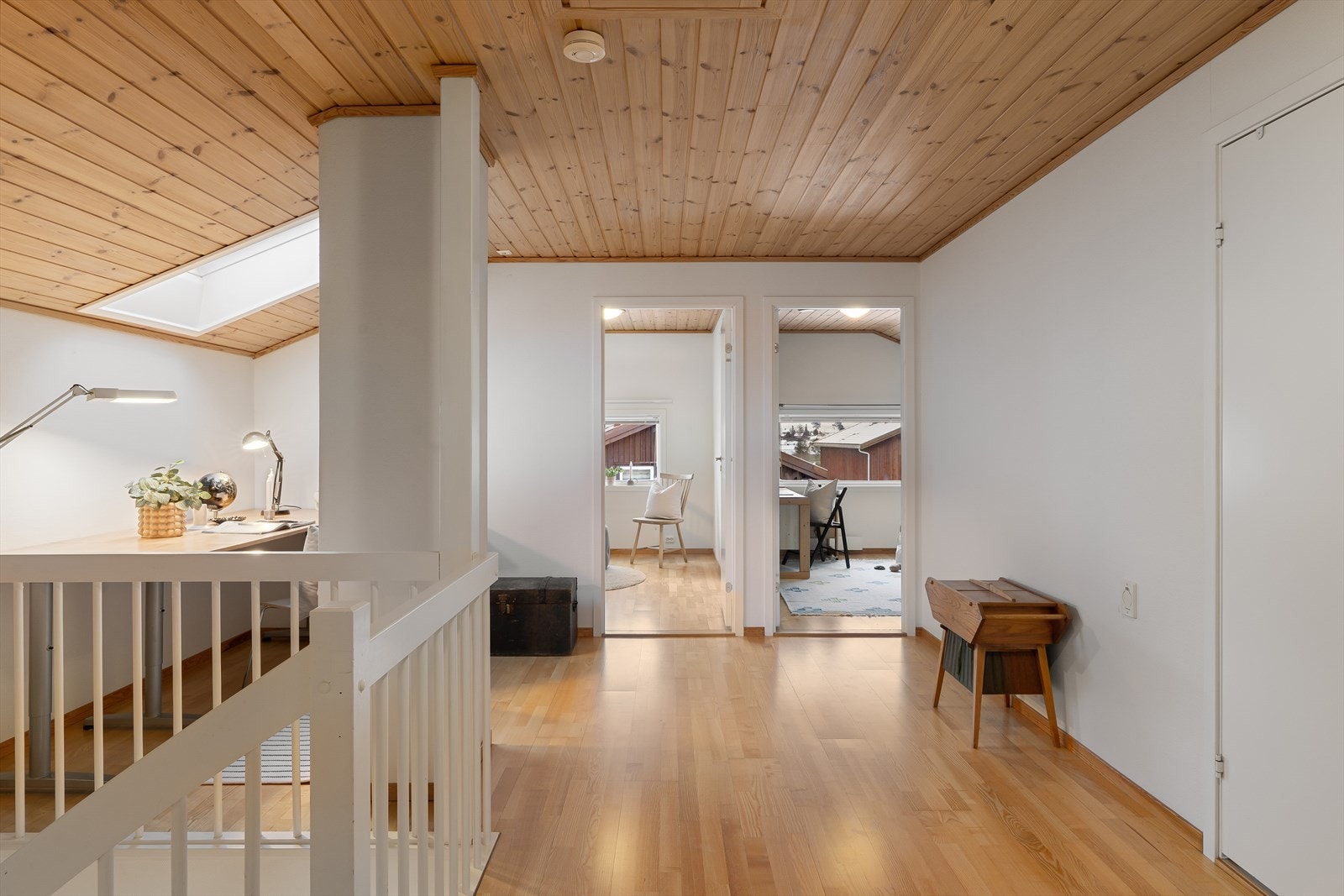 Andre etasje fremstår som meget praktisk for småbarnsfamilien Galleribilde