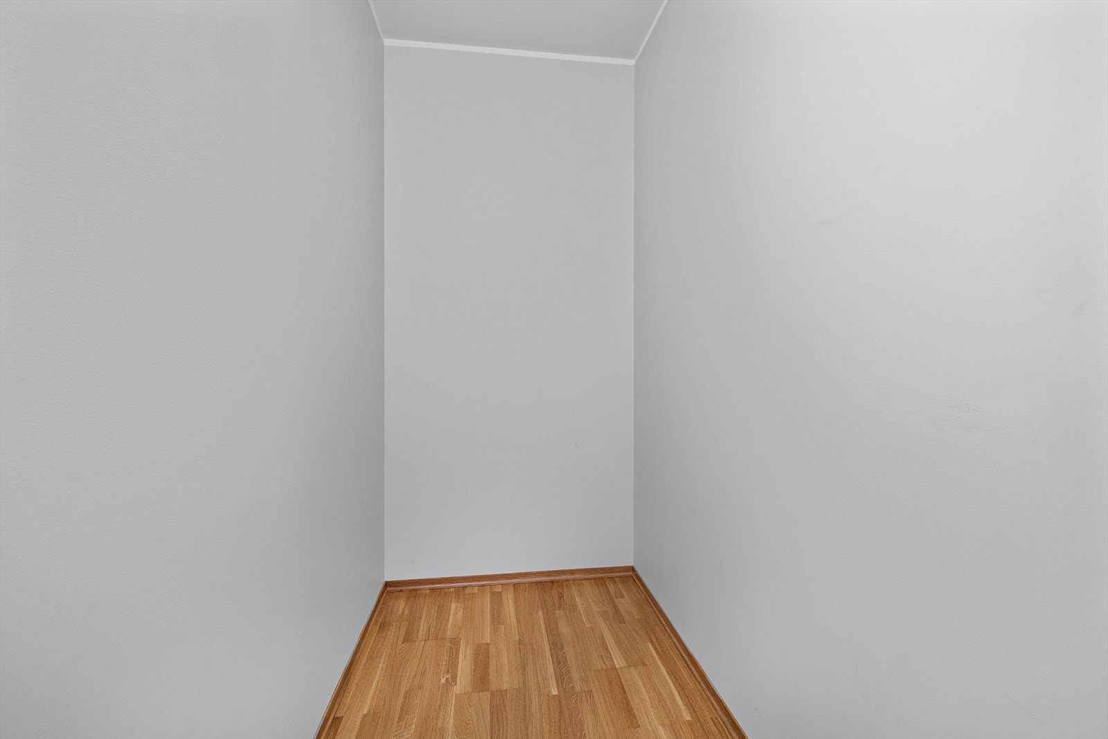 Leiligheten har en praktisk innvendig bod for ekstra lagringsplass. Galleribilde