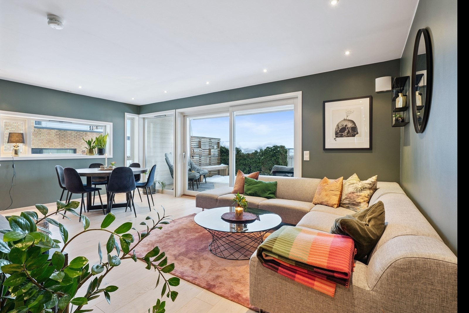 Velkommen til en innbydende og delikat 3-roms i Viulvegen 23! Foto: Efkt/Lelde Galleribilde