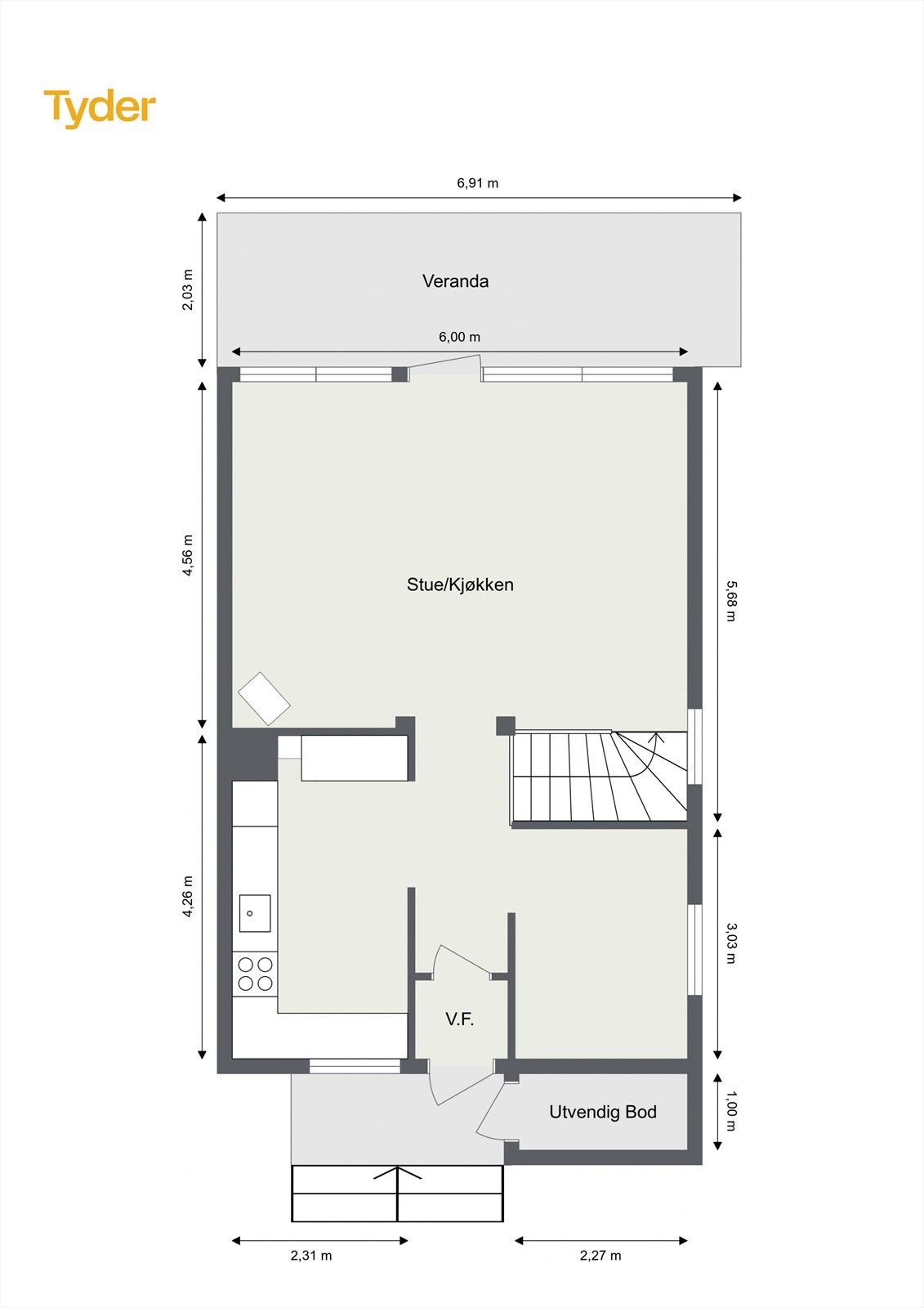 Hovedetasjen er boligens sosiale sone, med åpen stue- og kjøkkenløsning og utgang til veranda. Galleribilde