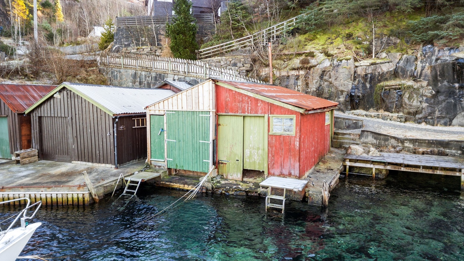 Området har også gode kollektivforbindelser videre mot Bergen sentrum. Galleribilde