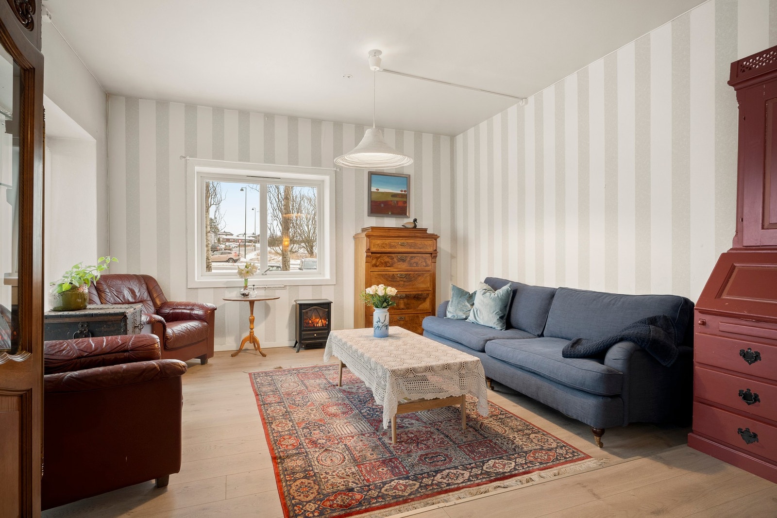 Eiendommen ligger attraktivt til i Spydeberg, med kort gangavstand til Myra senter. Galleribilde