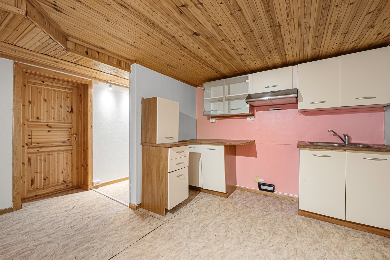 Kjeller - ikke godkjent for varig opphold Galleribilde