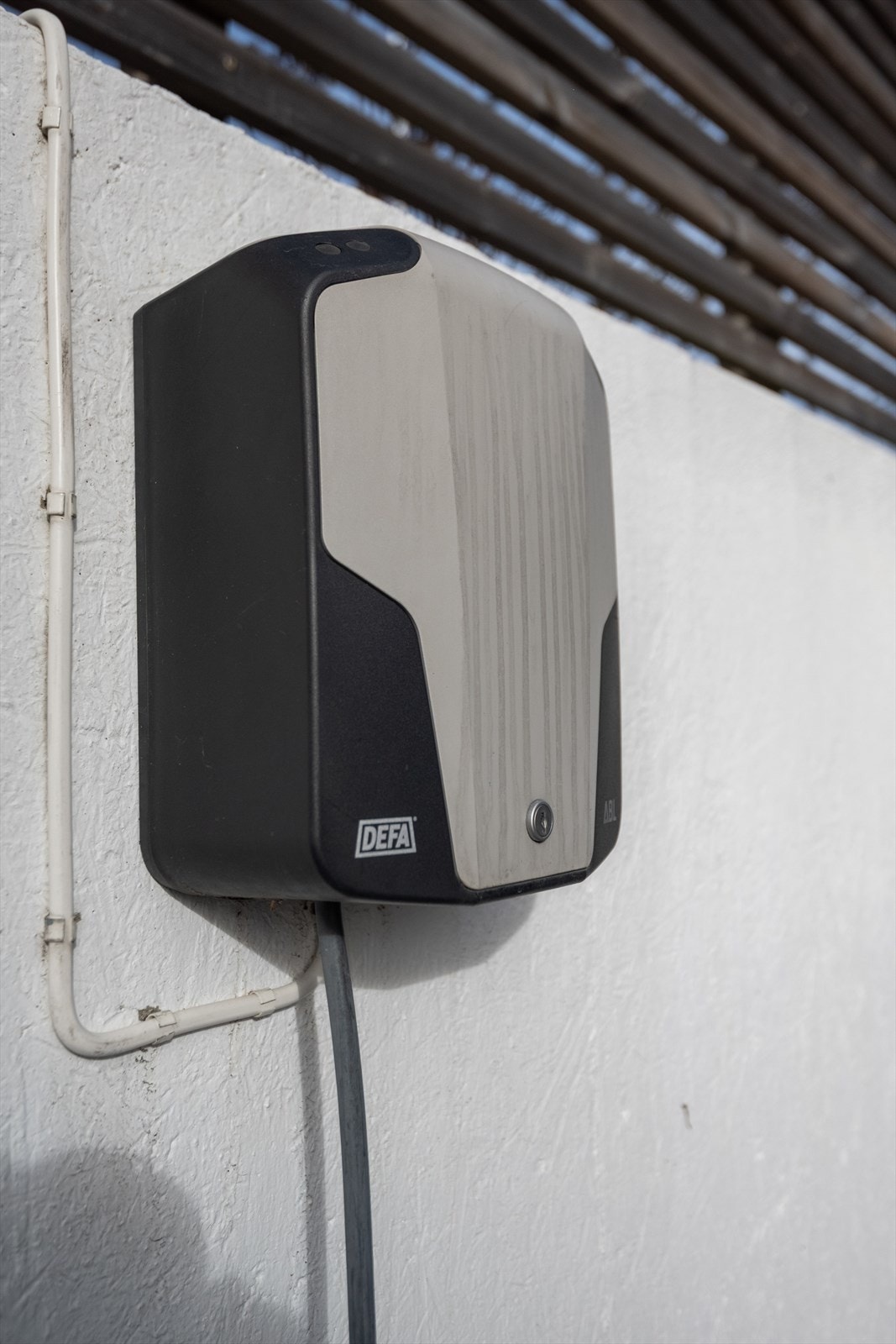 El-billader på biloppstillingsplass. Galleribilde