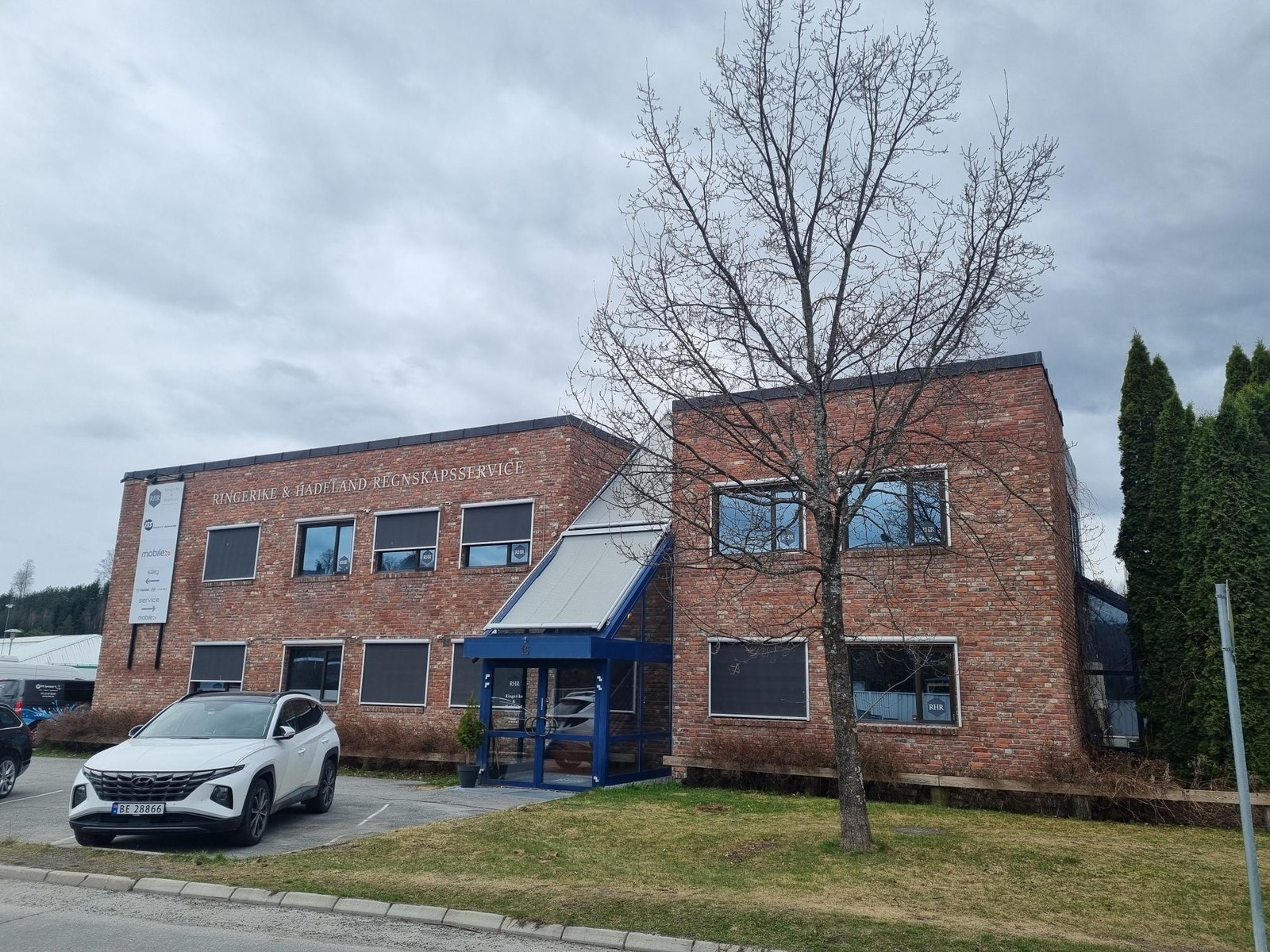 Representativ fasade i teglstein Galleribilde