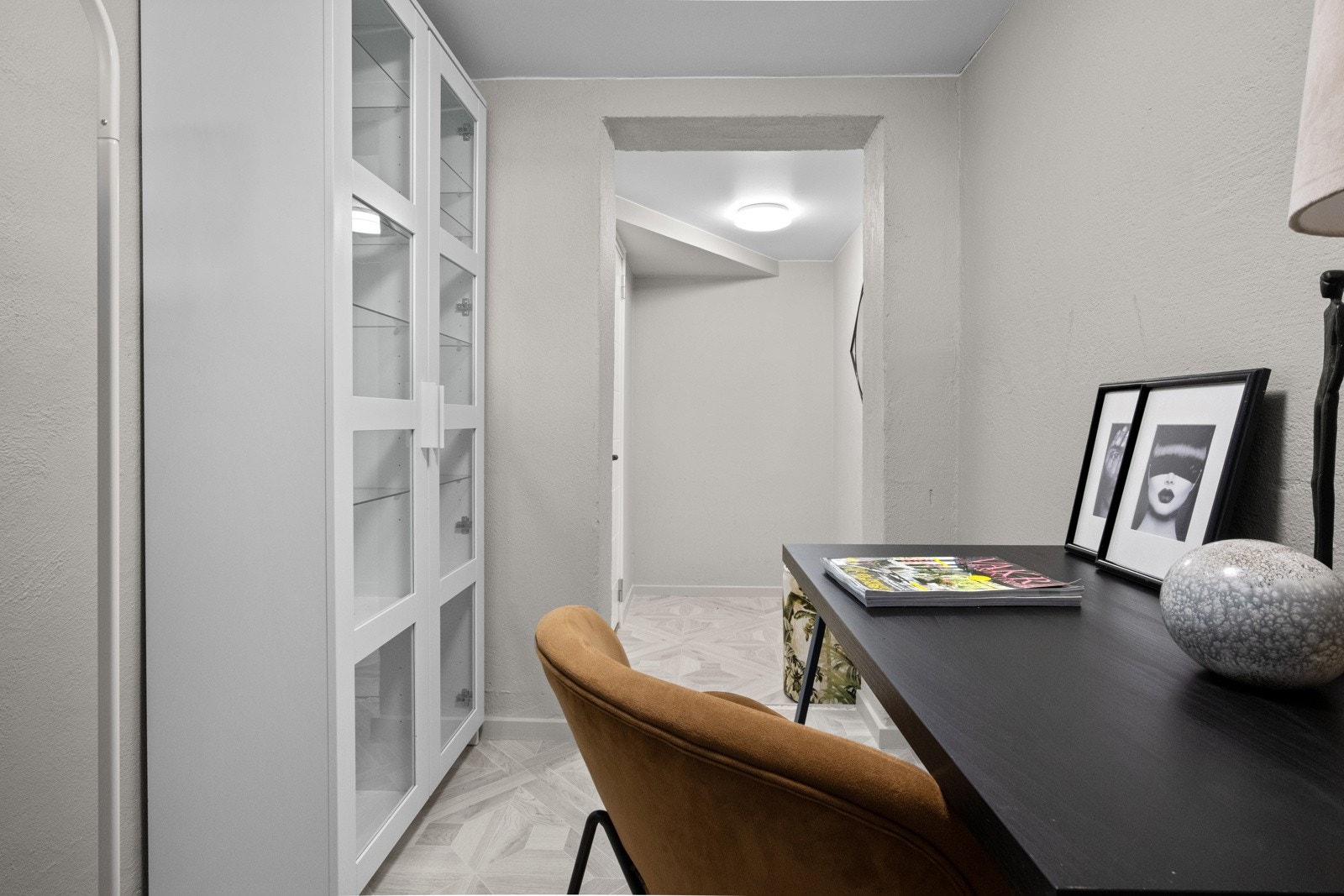 Dette rommet er i dag innredet som kontor (ikke godkjent for varig opphold). Galleribilde