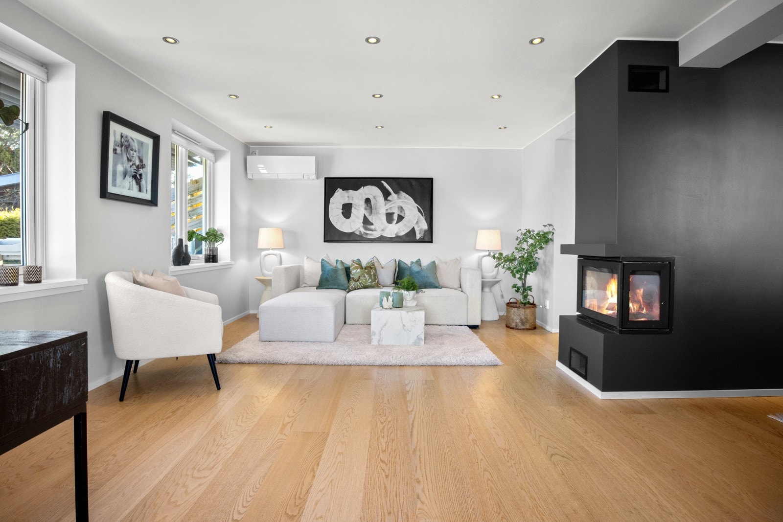 Boligen er vesentlig oppgradert i perioden 2015-2016 med bla. nytt elektrisk anlegg, nye bad og nye vanninnstallasjoner. Galleribilde