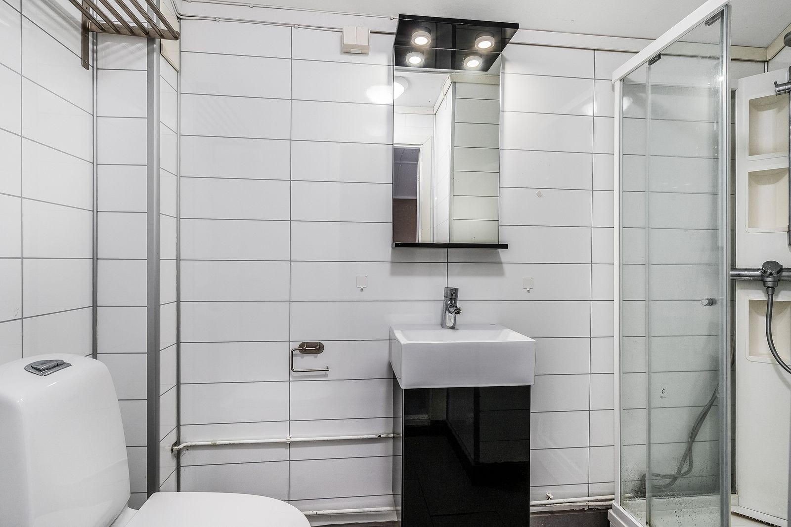 Bad hvor vaskemaskin og tørketrommel følger med Galleribilde