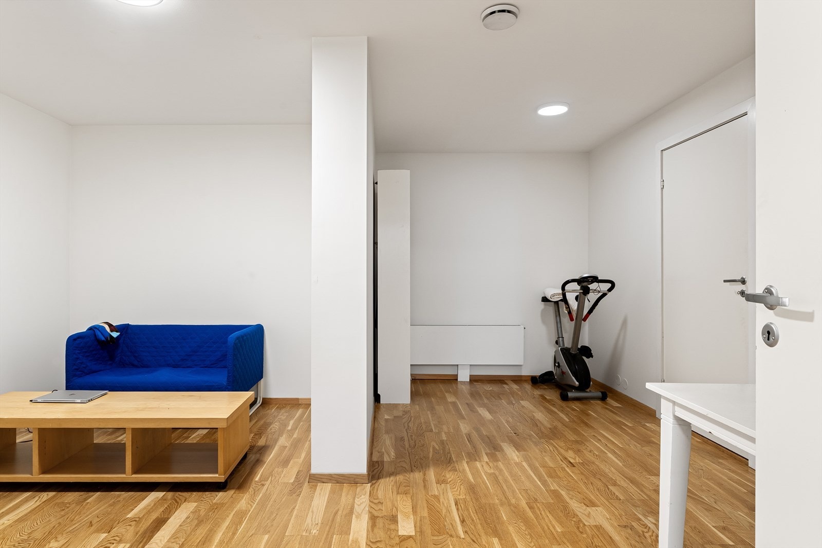 God plass til sofagruppe og kontorløsning Galleribilde