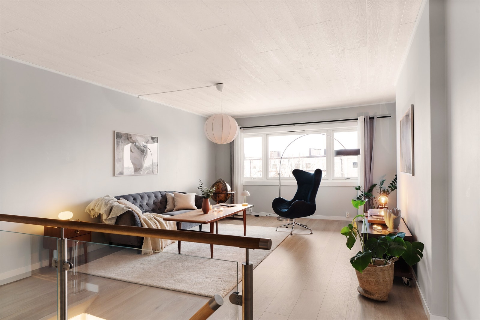 Velkommen til Beverveien 4. Presentert av Marius Iversen v. Eiendomsmegler Krogsveen. Foto: Nadia Frantsen Isnitt Galleribilde