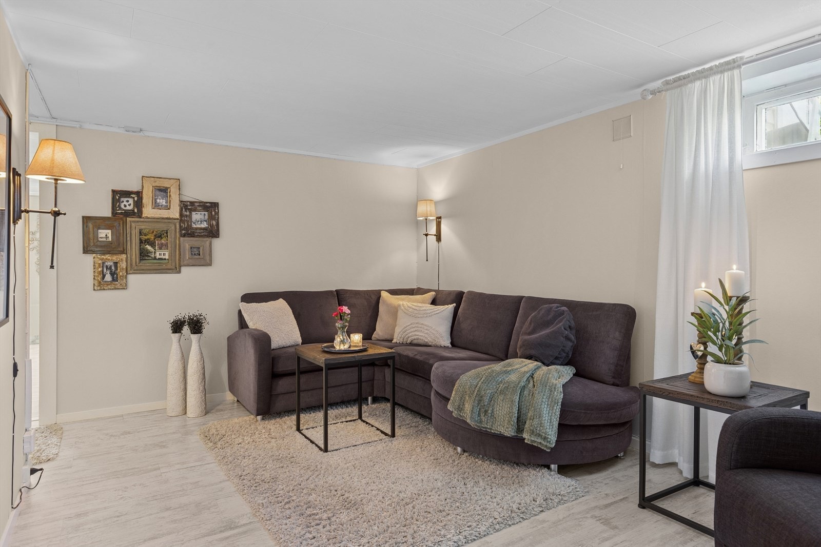 Innredet TV-stue. Galleribilde