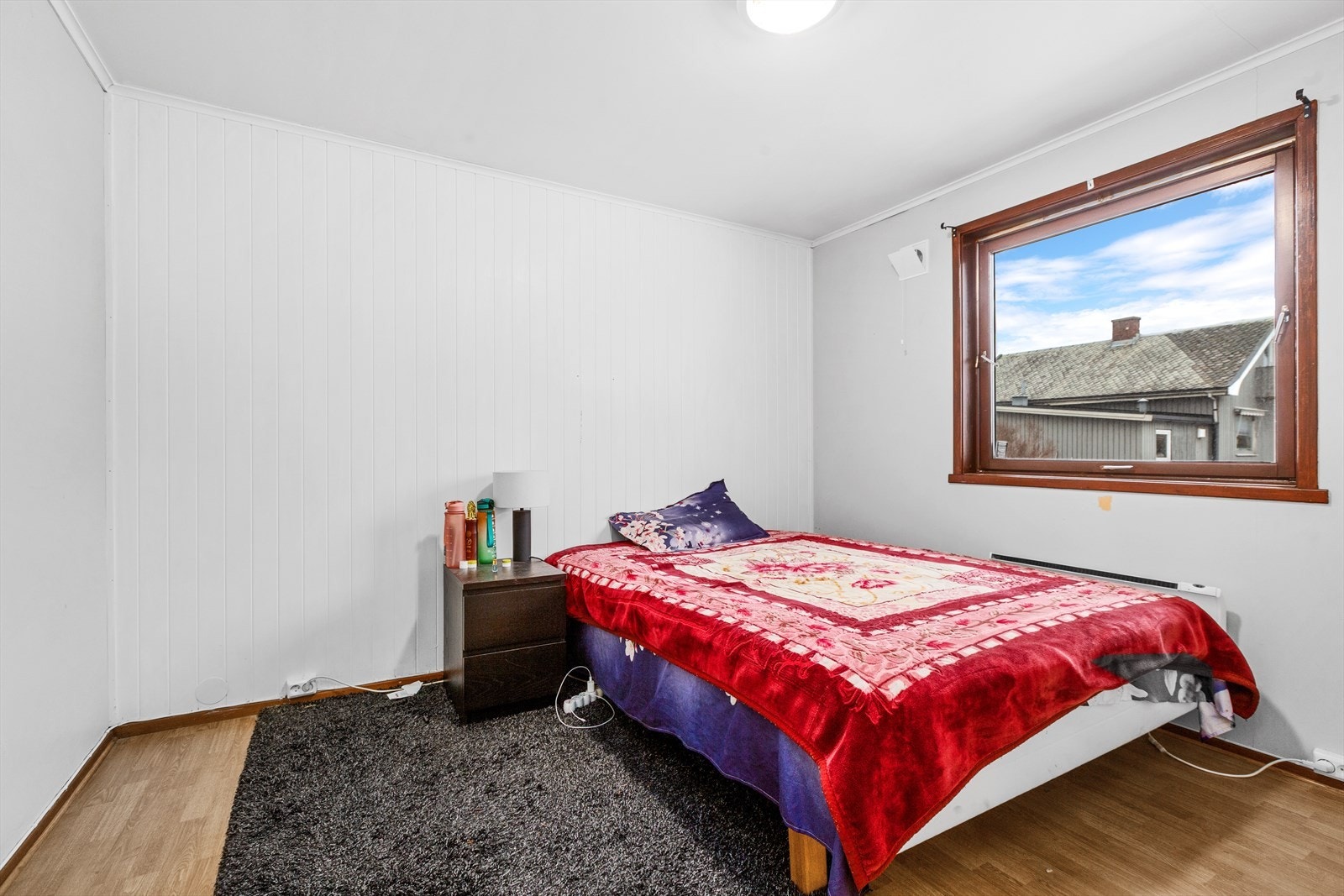 Soverom utleiedel underetasje Galleribilde