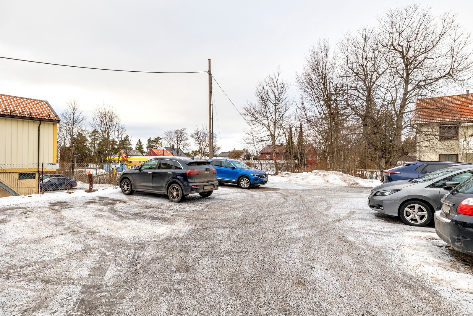 Biloppstillingsplass medfølger (merket # 3) Galleribilde