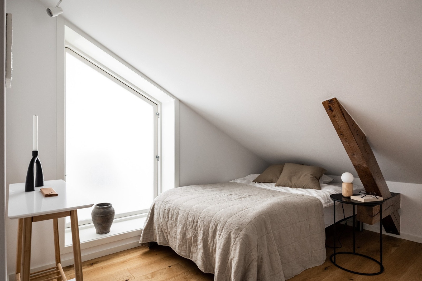 Leilighetens tredje soverom. Hybel. Galleribilde