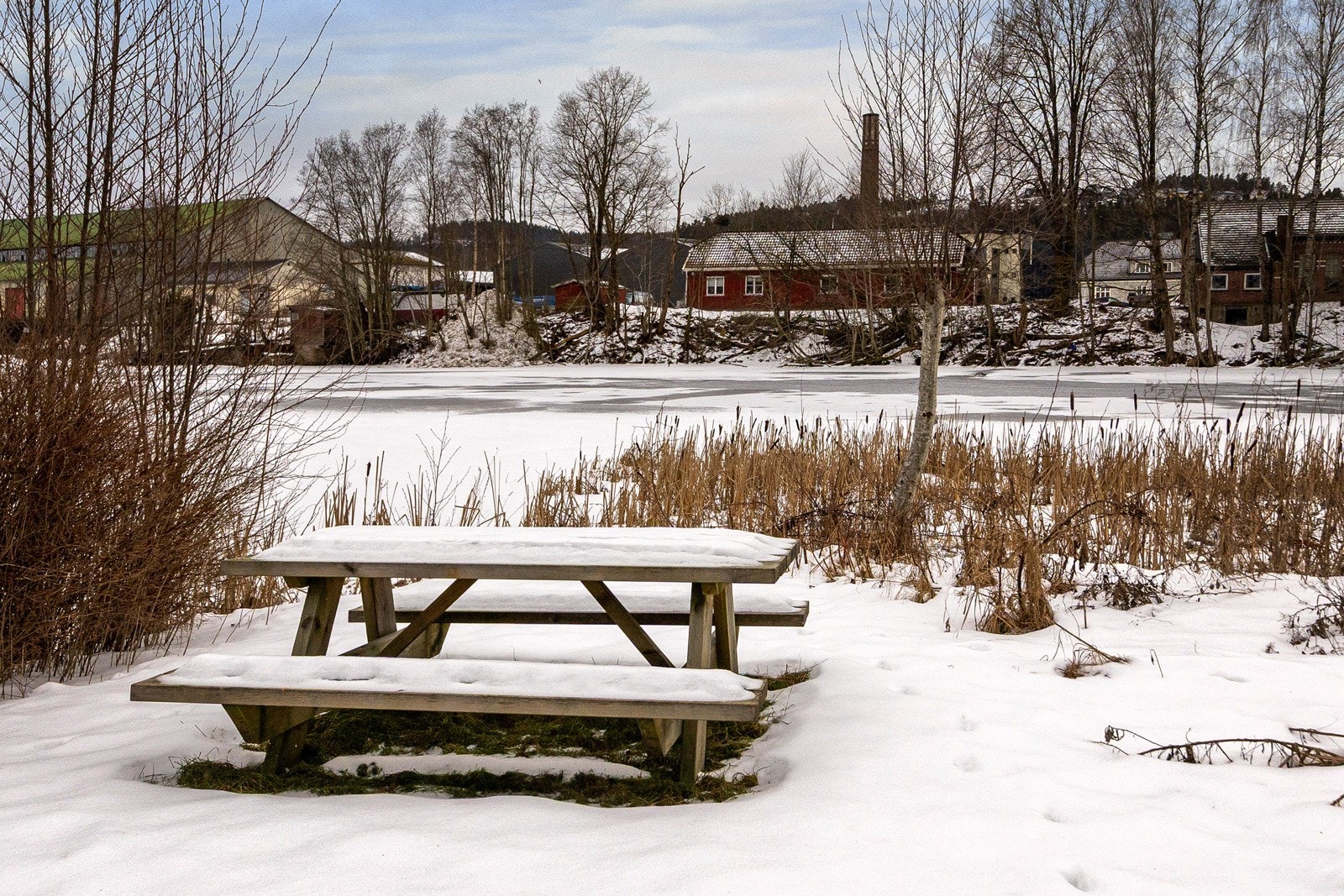Borettslaget disponerer brygge ved Falkumelva Galleribilde