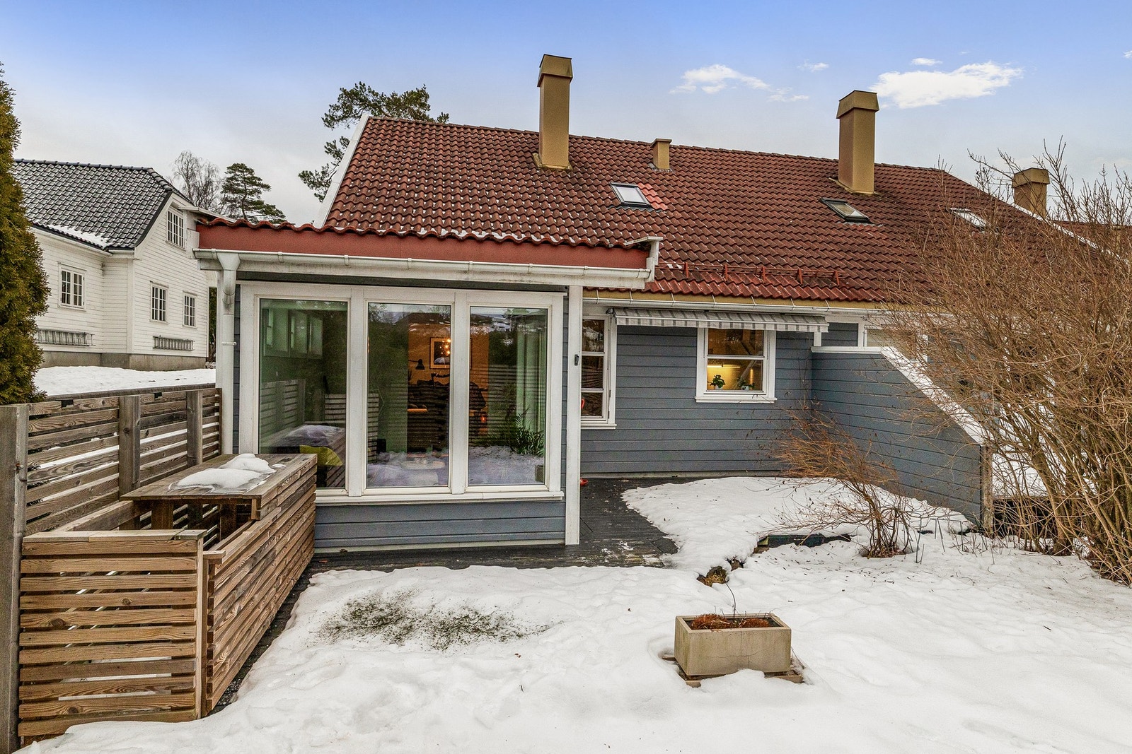 Vestvendt og solrikt Galleribilde