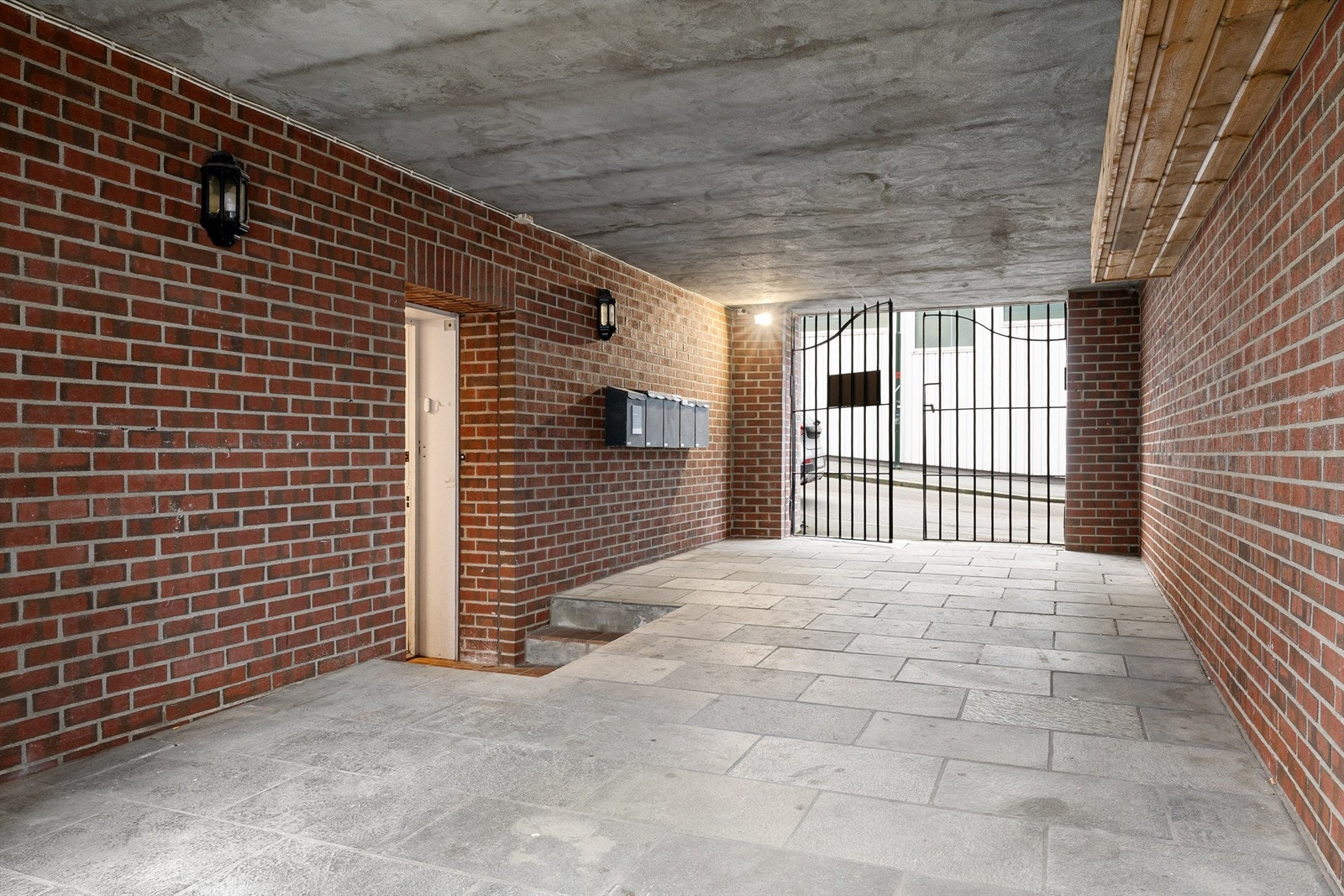 Inngangsparti til sameiet. Galleribilde