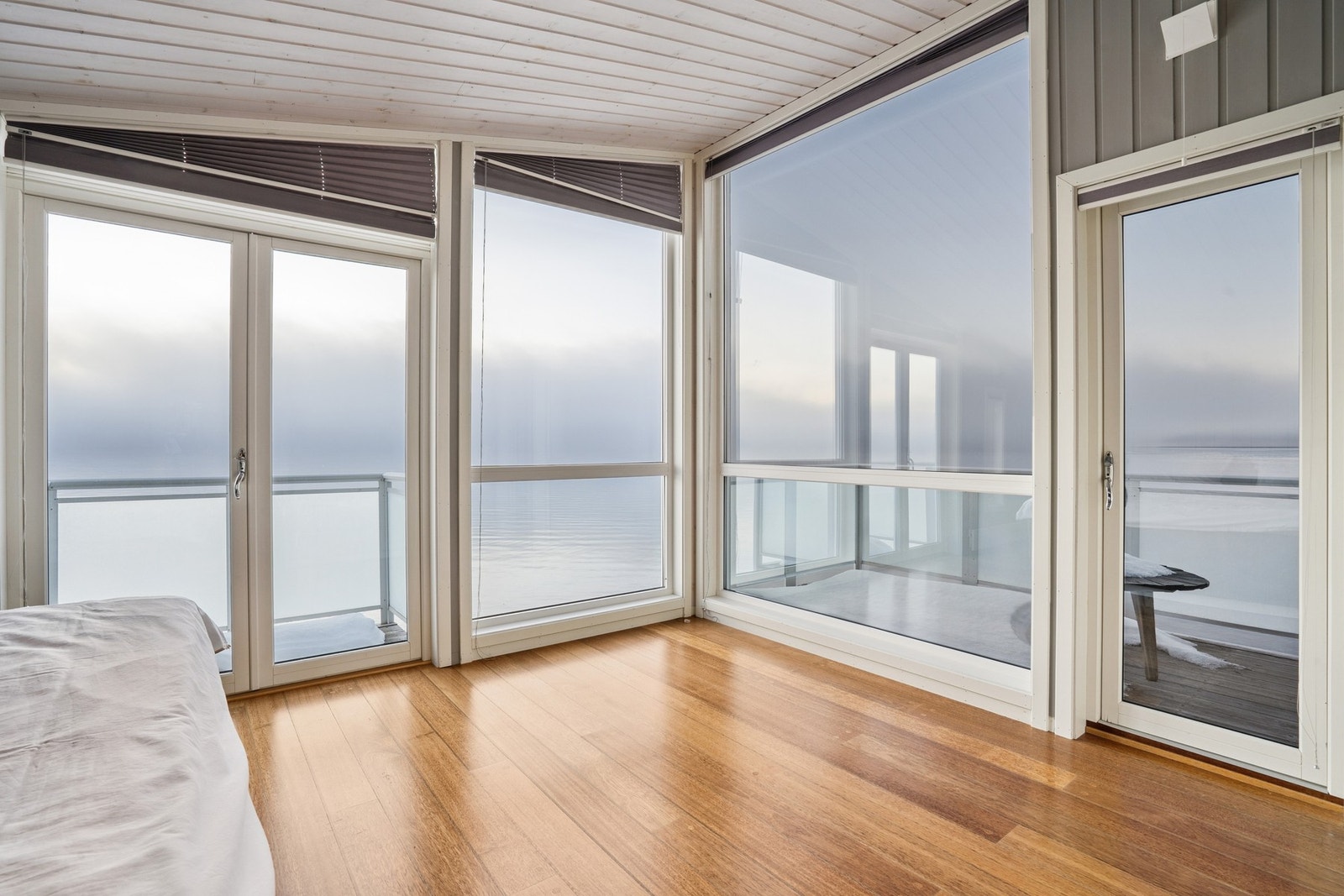 Nydelig utsikt fra hovedsoverom. Galleribilde