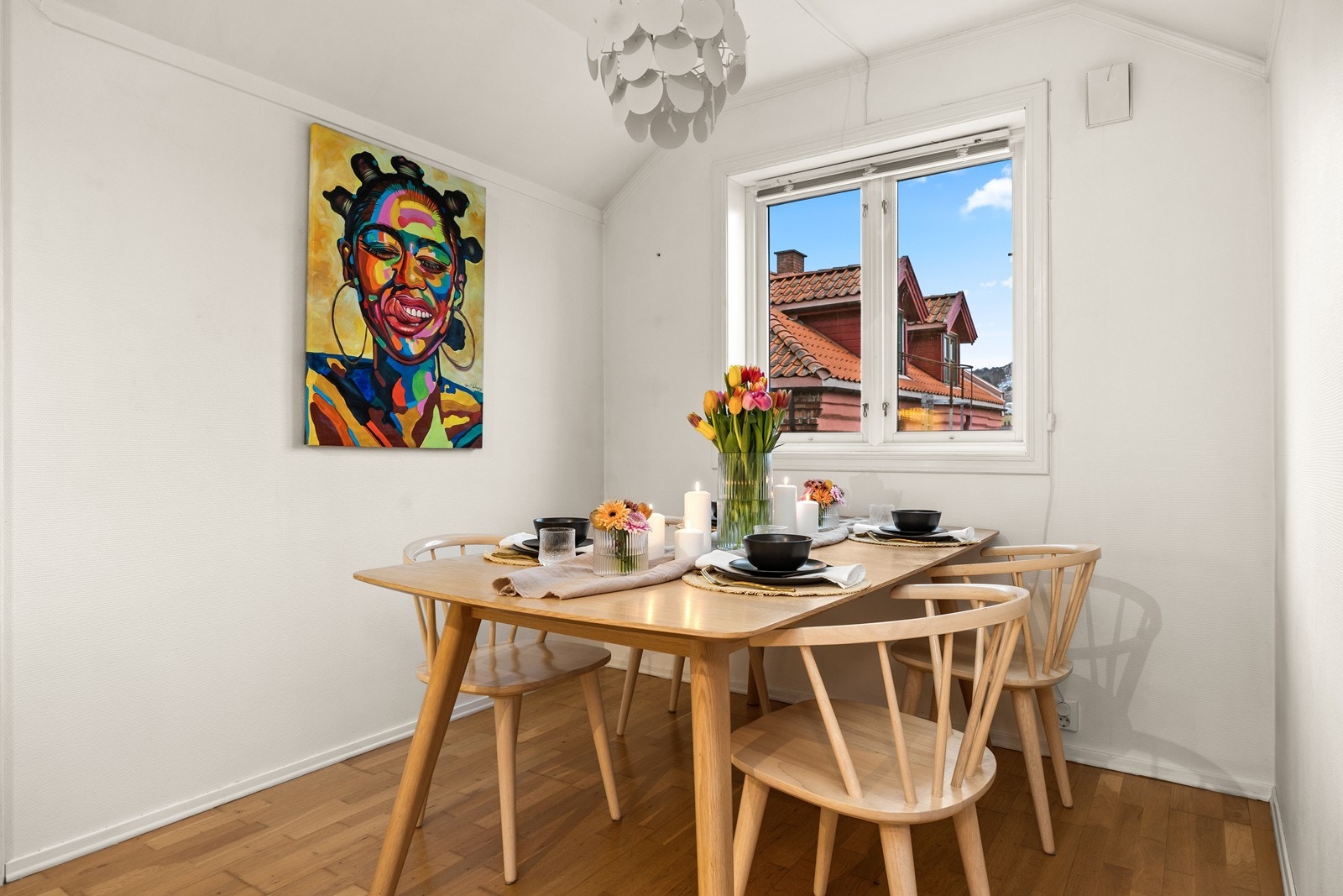 Spiseplass på kjøkken Galleribilde