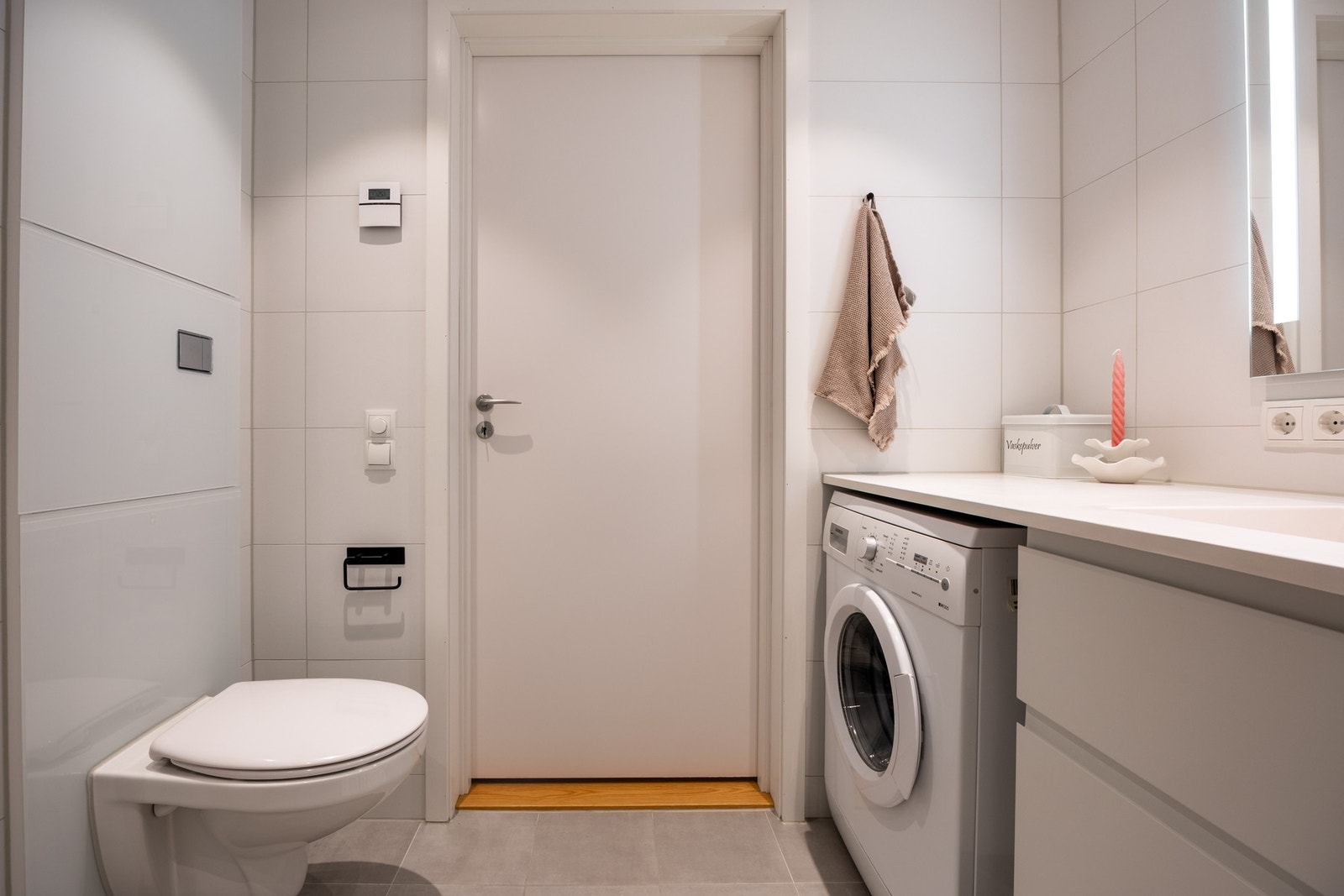 Badet har opplegg for vaskemaskin. Galleribilde