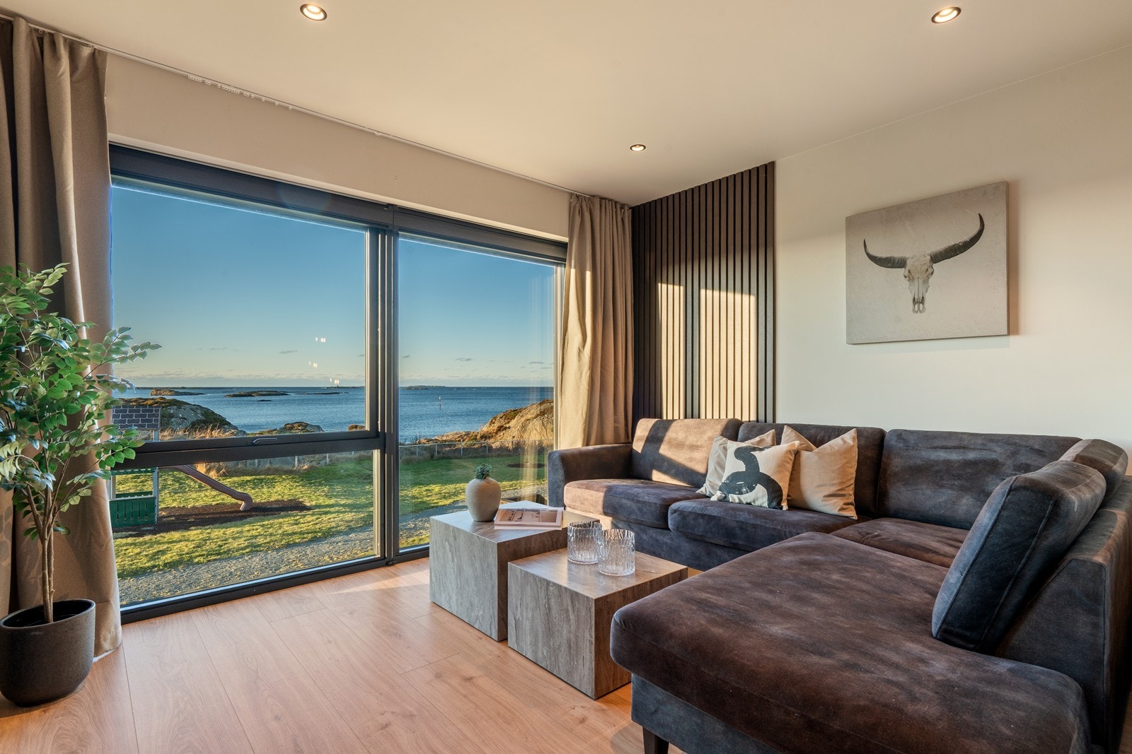 Velkommen til Stivlevågsvegen 68, presentert av Daniel Gård i Eiendomsmegler A. Galleribilde