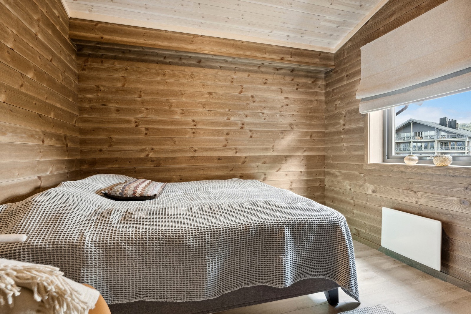 Soverom 1 med dobbeltseng. Galleribilde