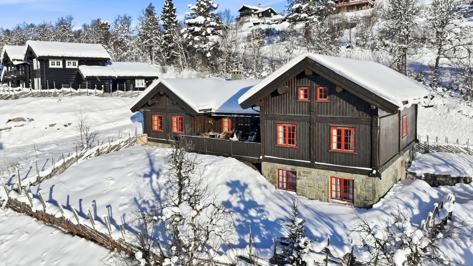 Flott beliggenhet med uttallige aktiviteter i nærheten, både sommer og vinter Galleribilde