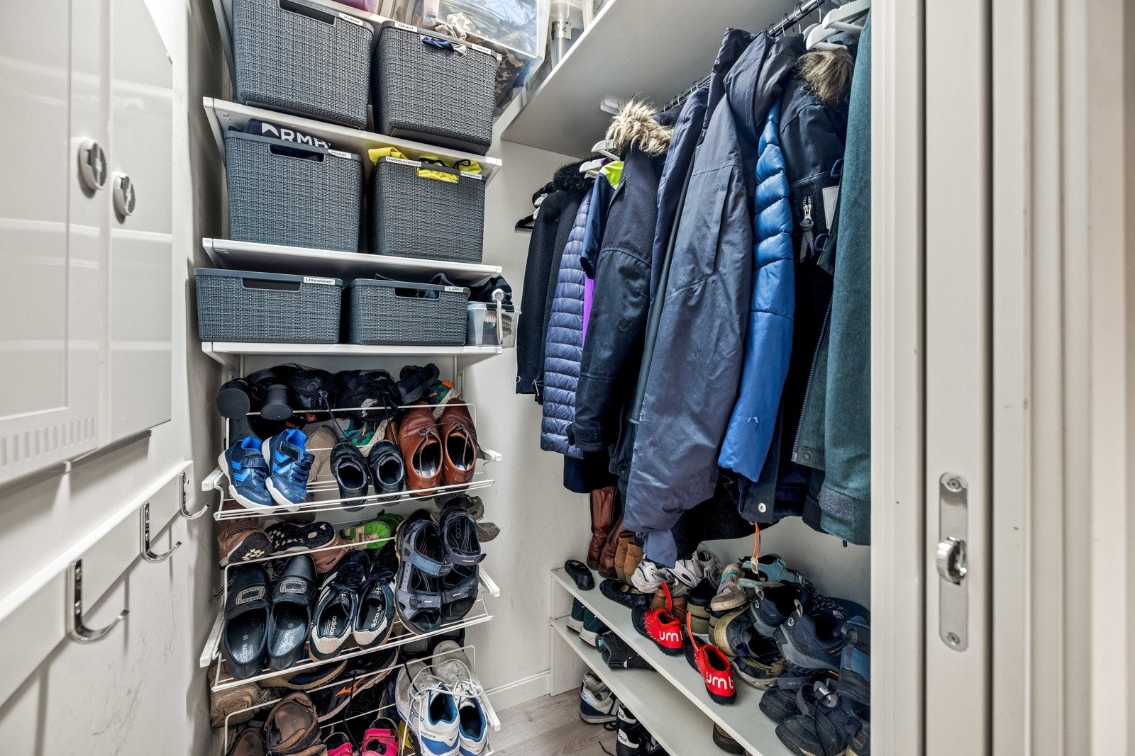 Gode lagringsmuligheter i huset. Galleribilde