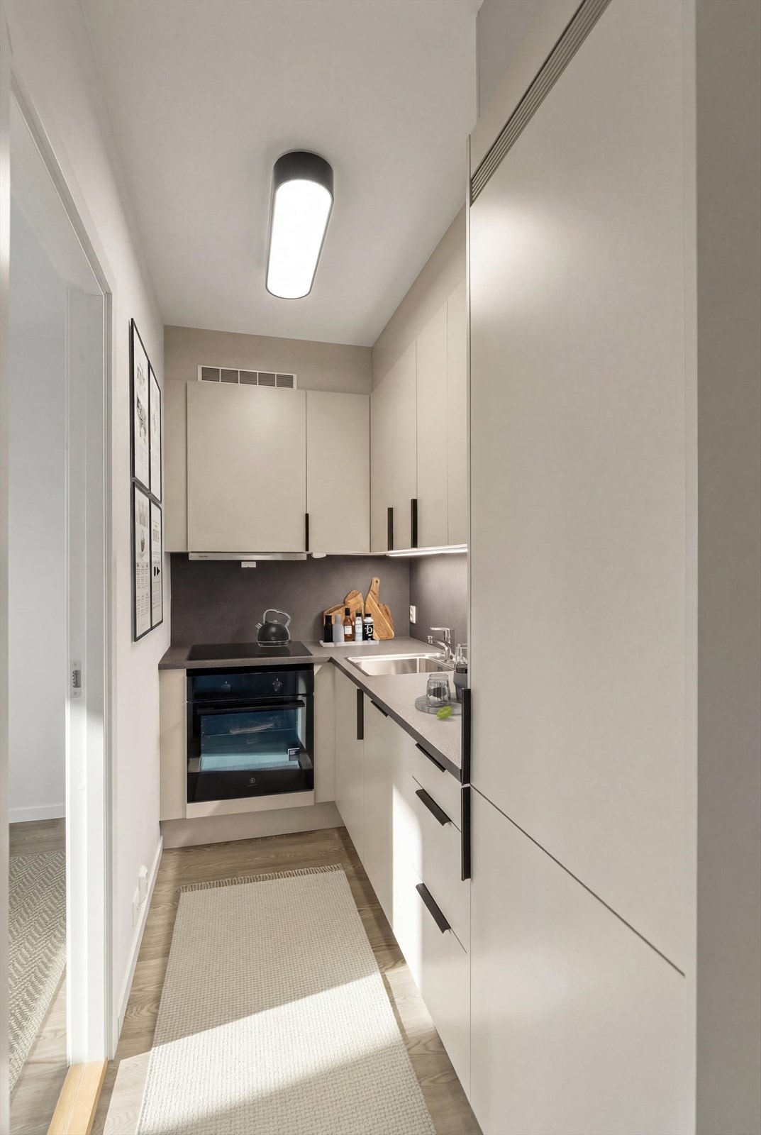 Moderne og pent kjøkken fra 2025 (Digitalt stylet bilde) Galleribilde