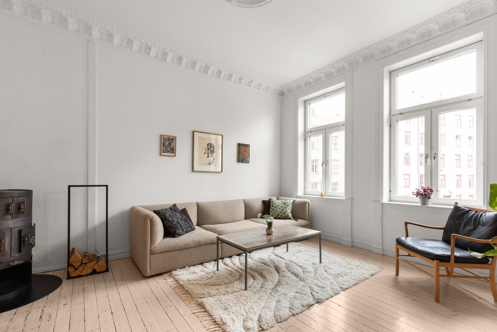 Takhøyde på opptil 3,05 m. Galleribilde