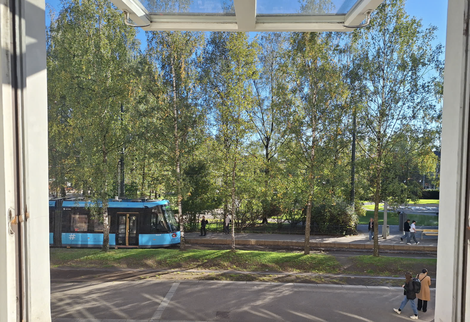 Utsikt mot parken Galleribilde