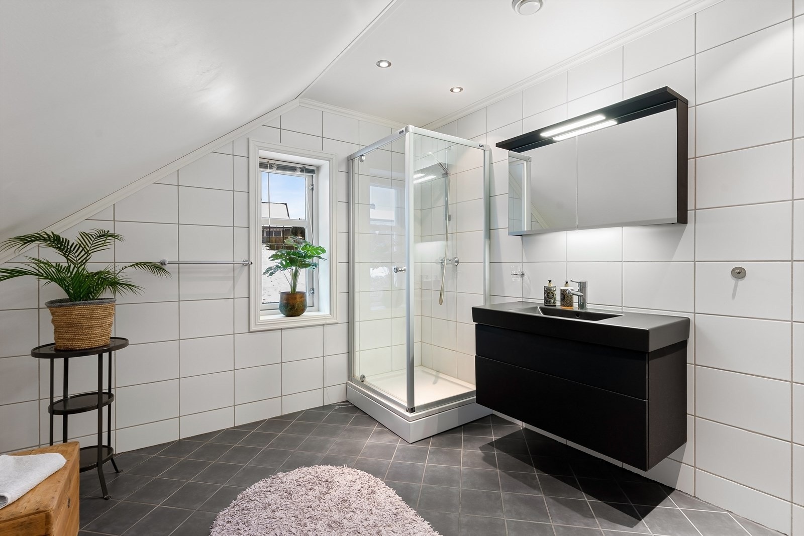 Downlights i himlingen. Galleribilde