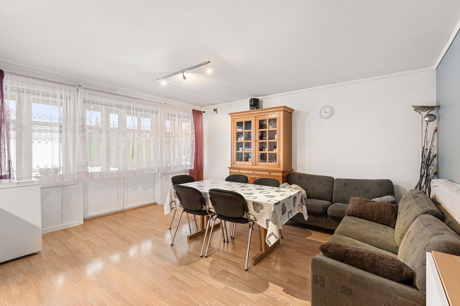 Stue i utleiedel. Galleribilde