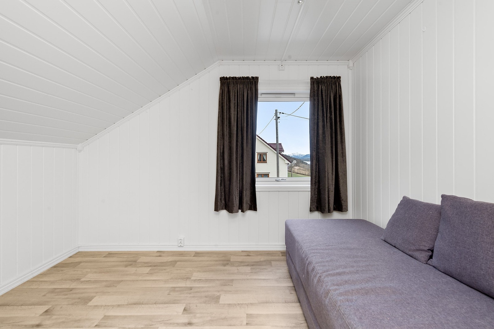 Boligen har 3 romslige soverom. Galleribilde