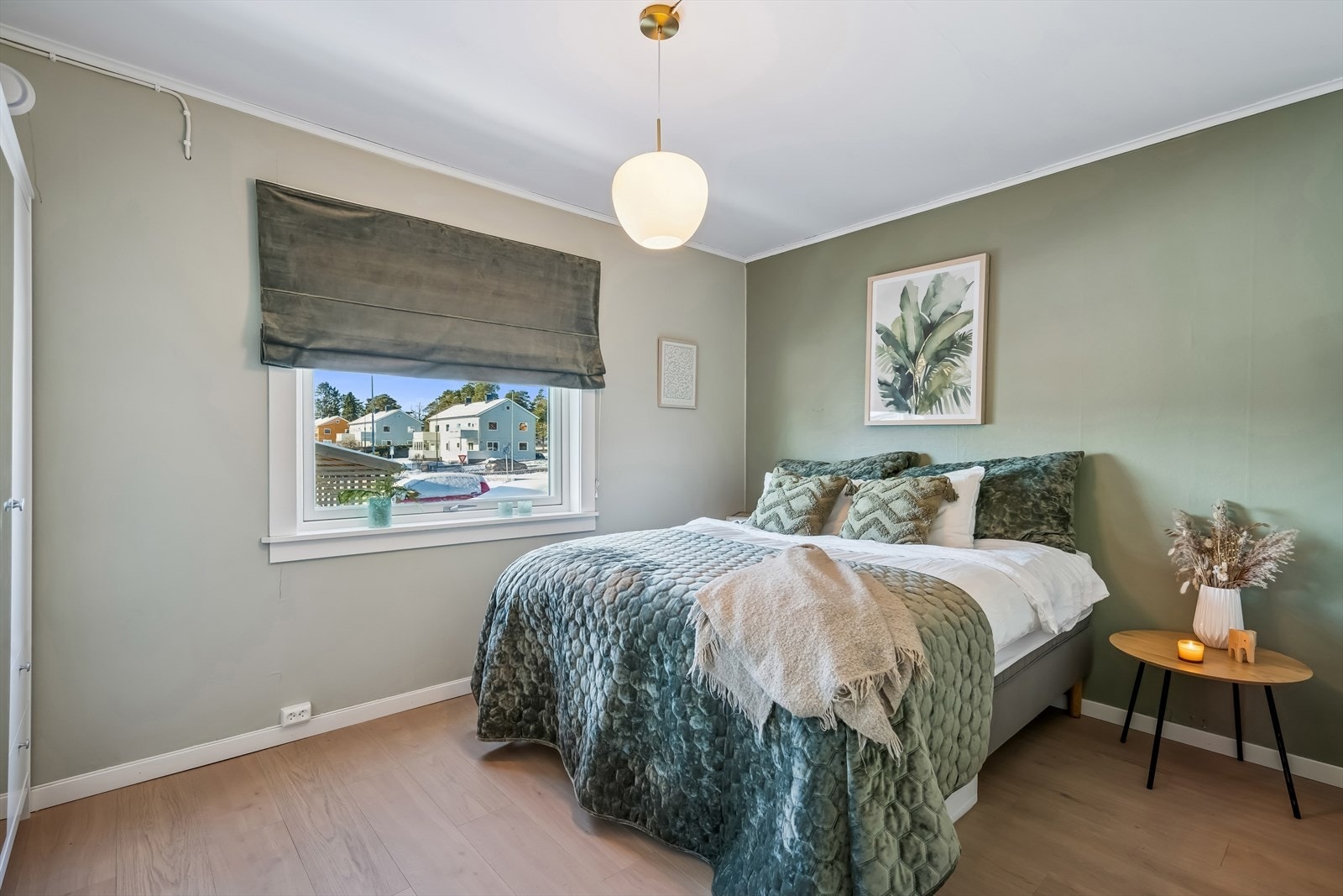 Romslig soverom Galleribilde