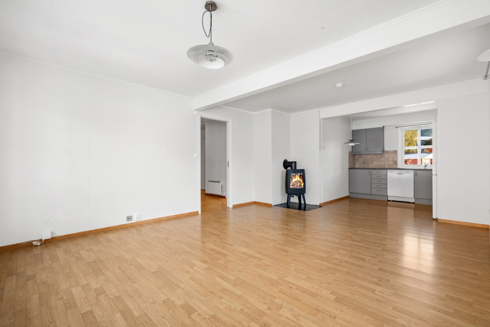 Eiendomsmegler 1 ved Stian Konstad har gleden av og presentere Kjerkvegen 65 Galleribilde