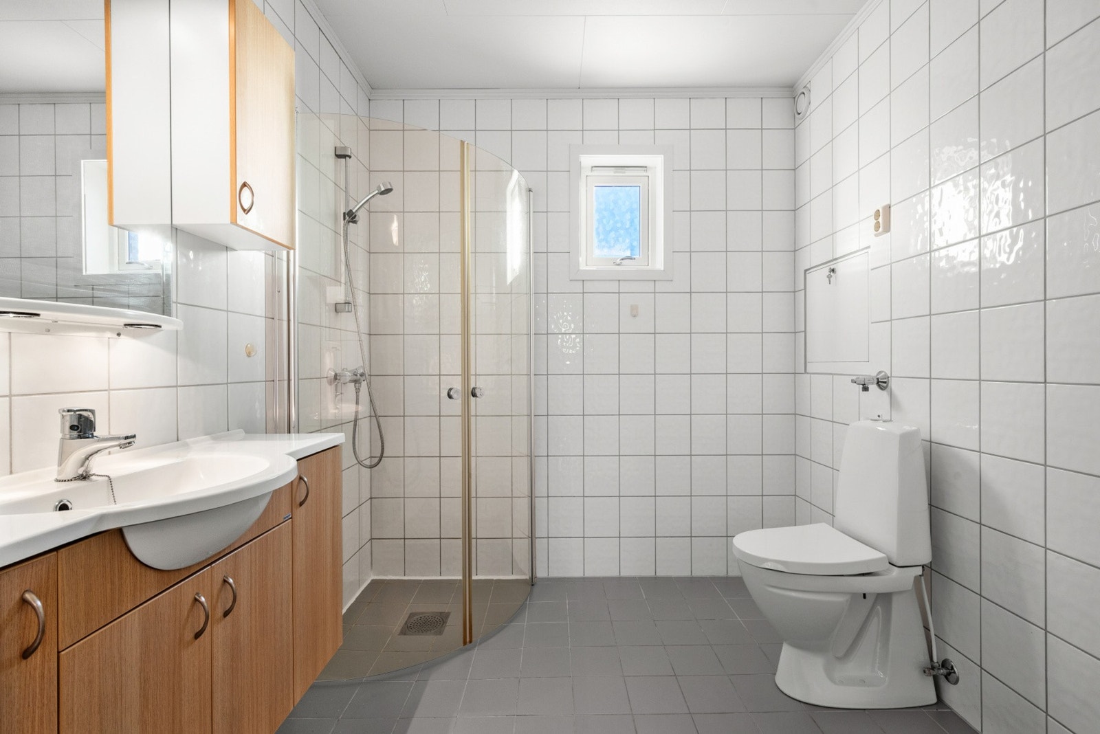 Badet er på 6m². Galleribilde