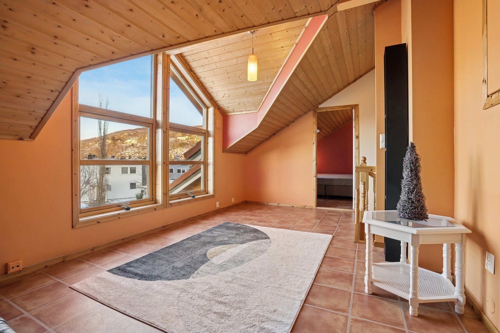 Loftstue Galleribilde