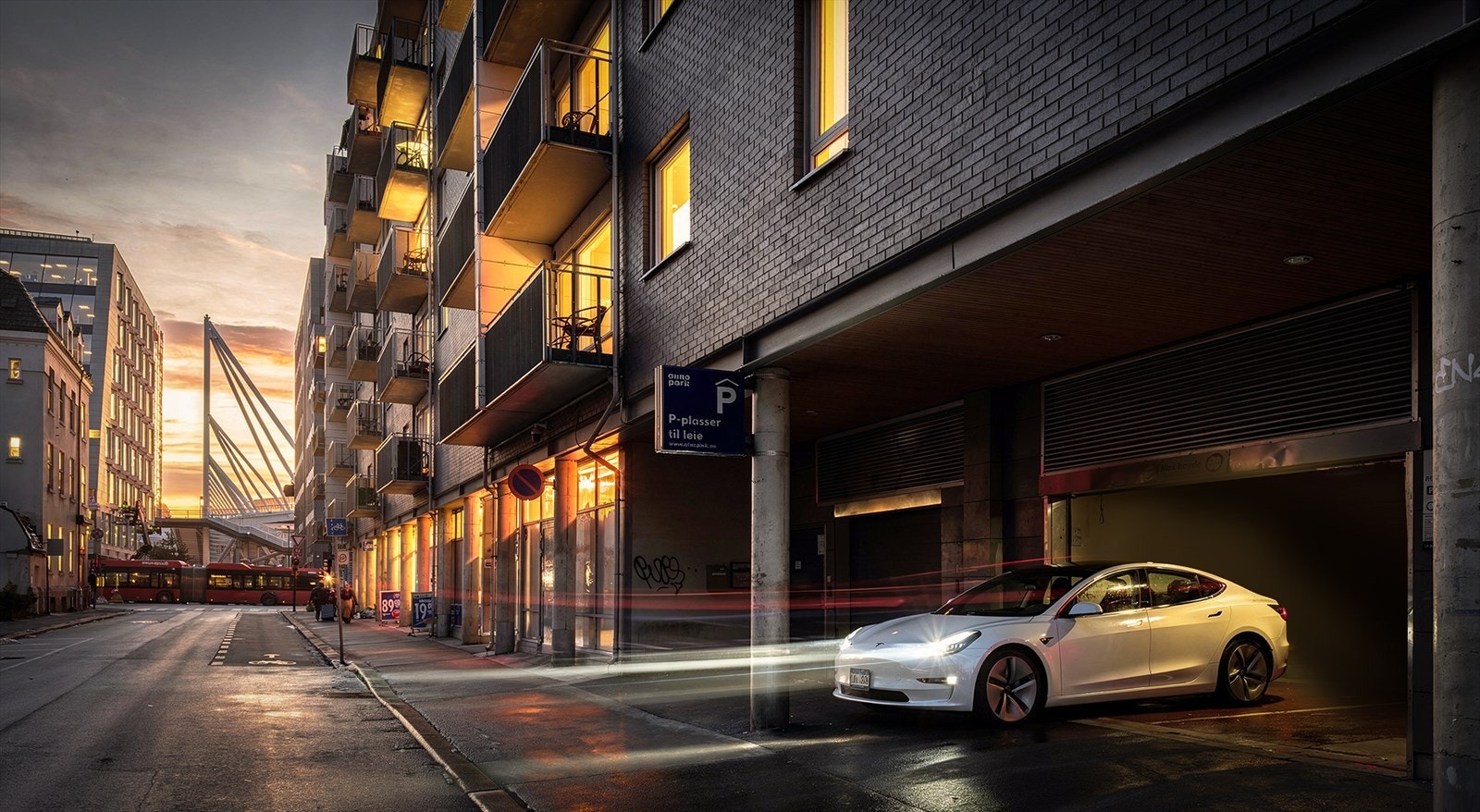 Innkjøring fra Platous gate. Galleribilde