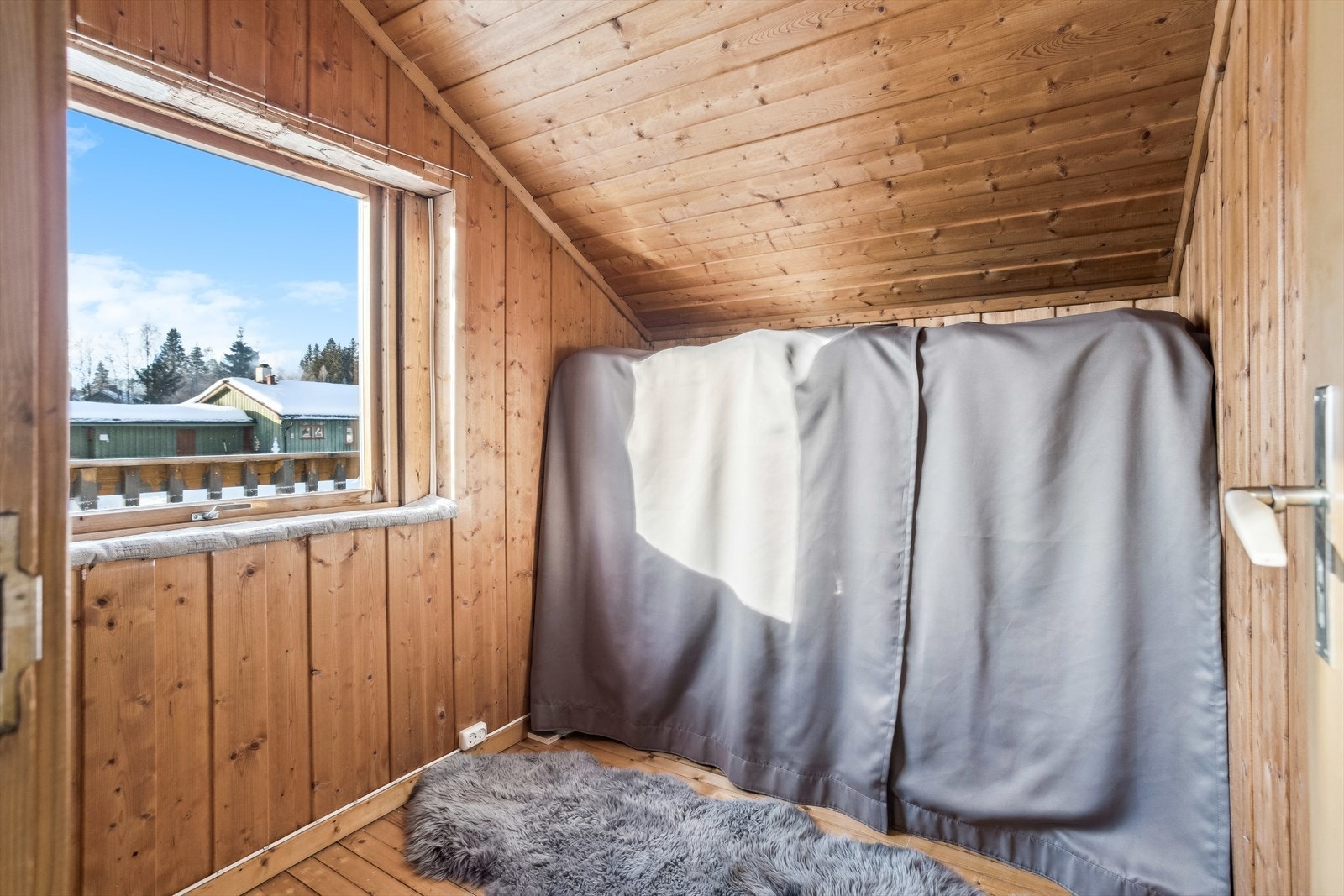 Boden i tilknytning til hovedsoverommet. Galleribilde