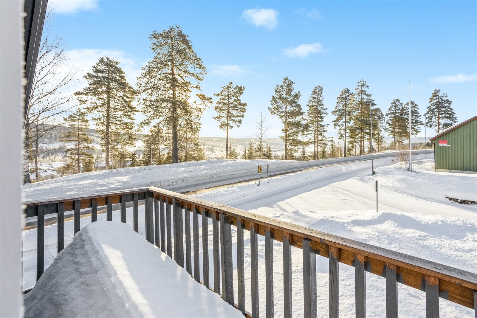 Flott utsikt fra balkongen i 2. etasje. Galleribilde