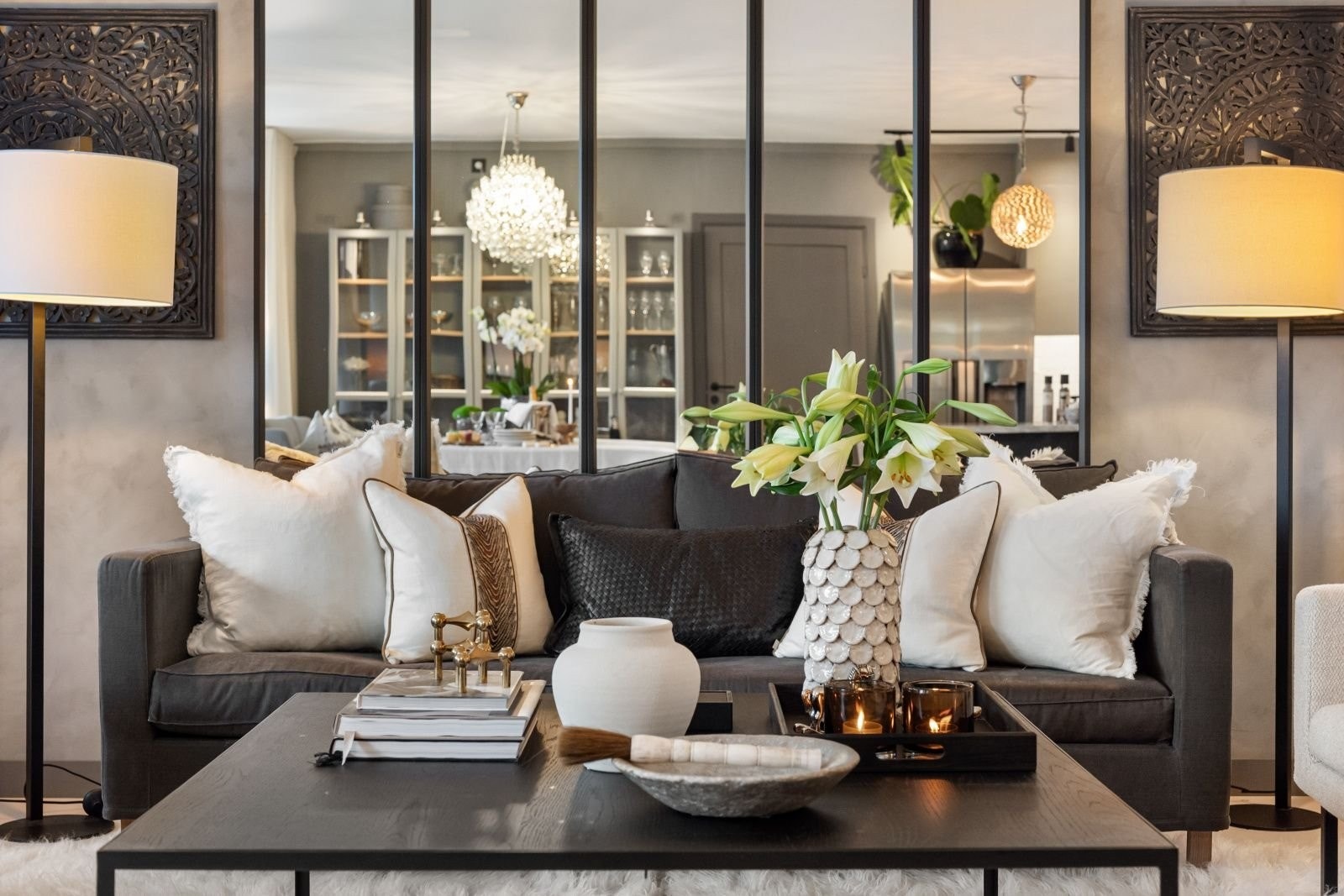 Stuen, som er en del av allrommet. Galleribilde