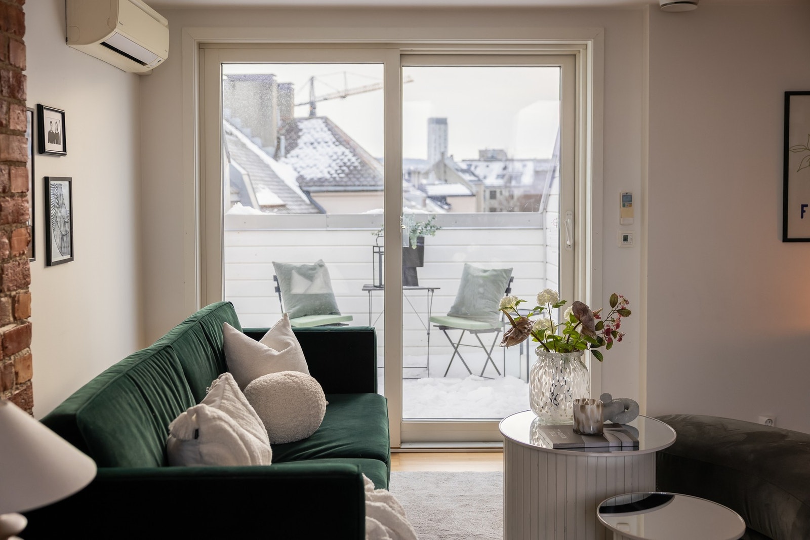 Her får du ettermiddagssolen fra ca. klokken 11. Galleribilde