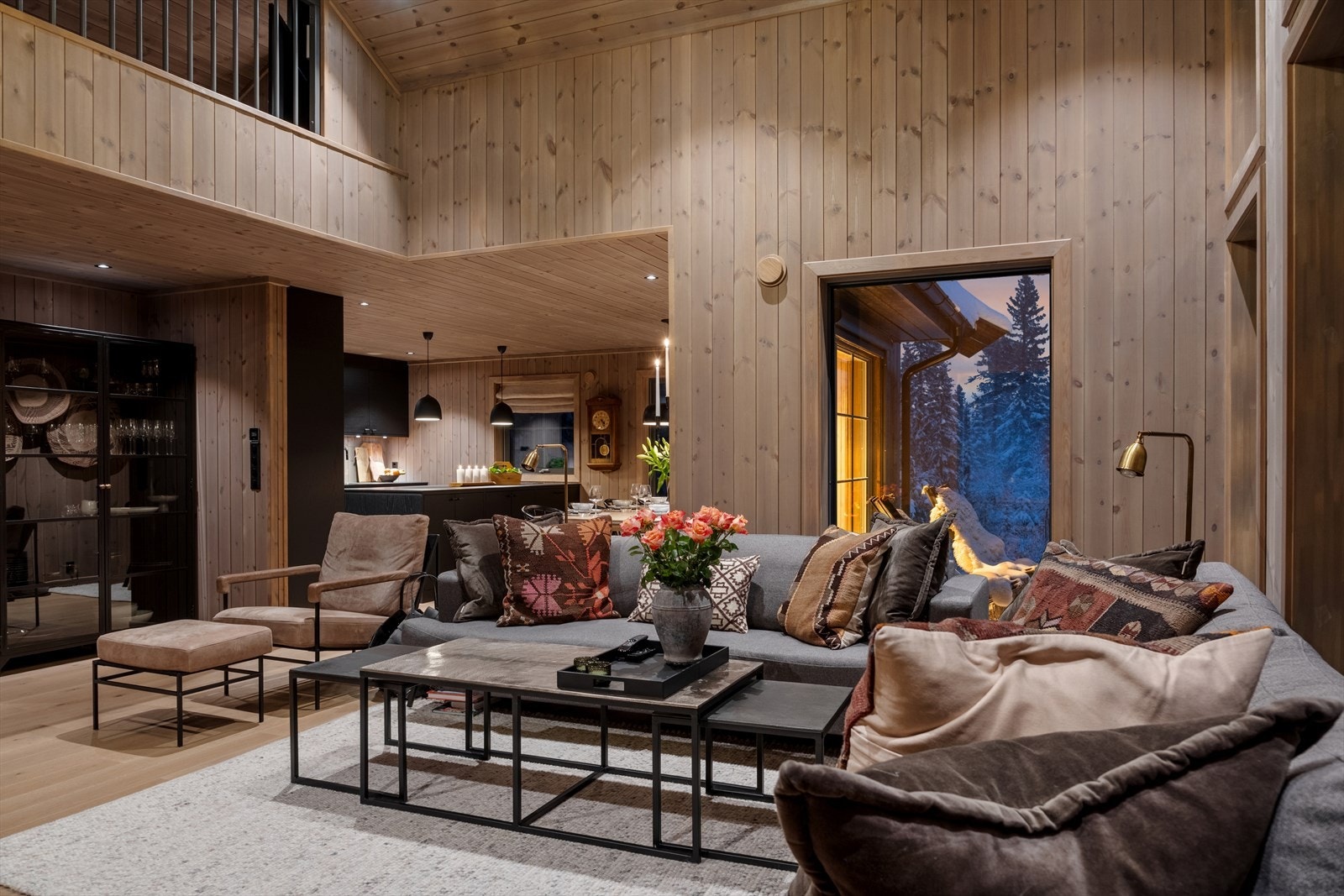 Her kan du enkelt møblere etter eget ønske med sofa og tilhørende møblement. Galleribilde