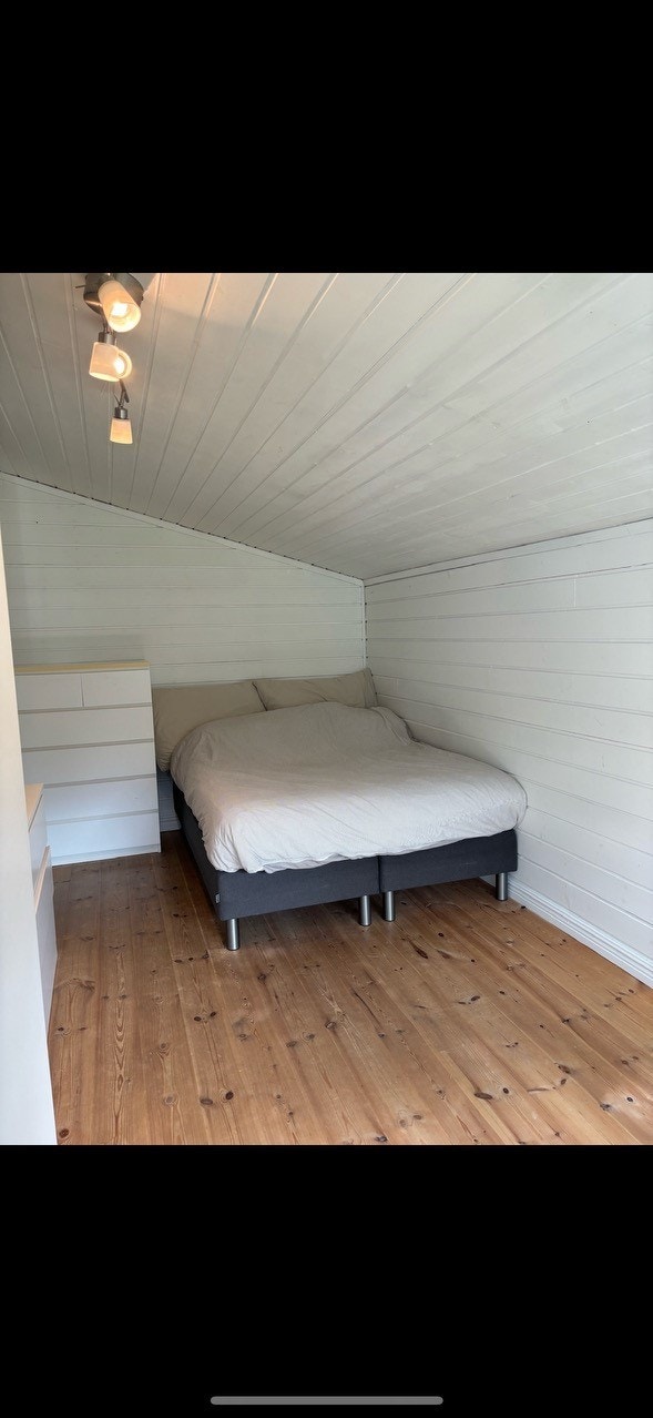 Plass til dobbeltseng Galleribilde