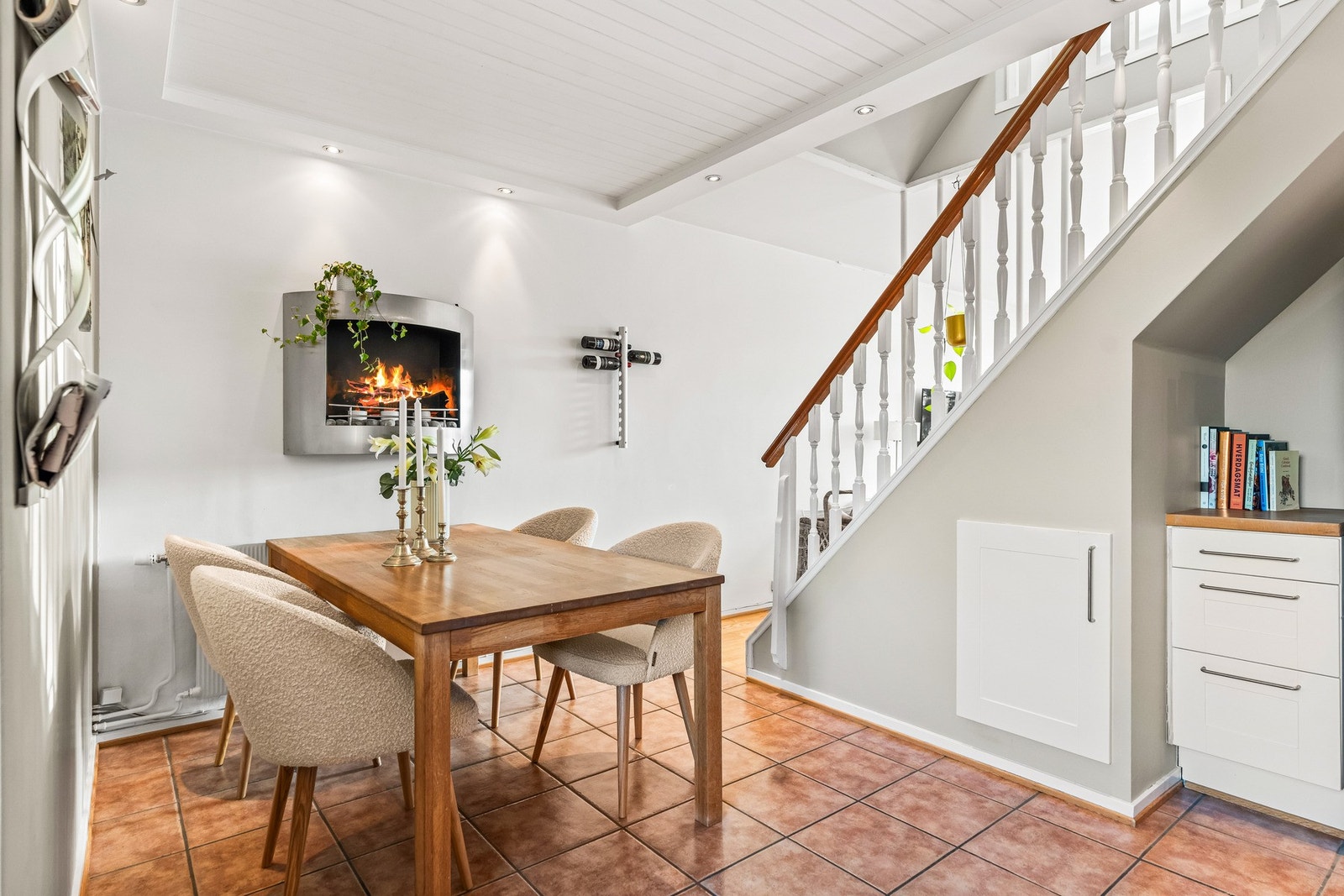 En fin plass å invitere venner og familie på gode måltider! Galleribilde