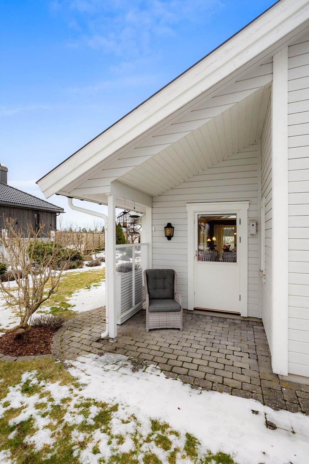 Her er det utgang direkte fra spisestue/ kjøkken. Galleribilde